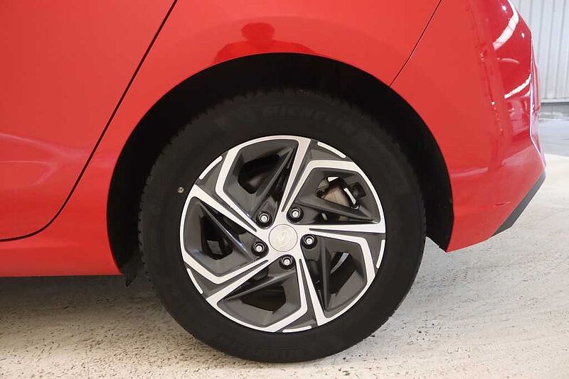 Hyundai i30 1.0 TGDI Klass LR 48V 120
