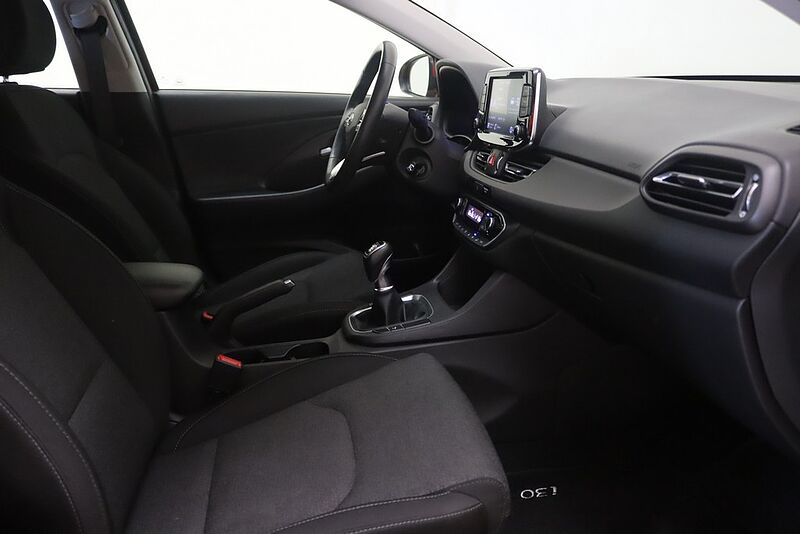 Hyundai i30 1.0 TGDI Klass LR 48V 120